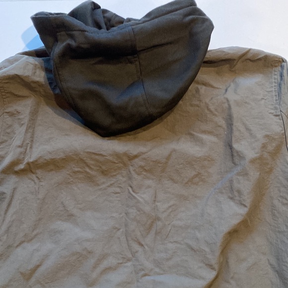 Levi’s Large Water Resistant Lightweight Hooded Jacket New Zip up Coat D34 - Picture 7 of 16